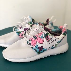 Nike Hawaiian Roche
